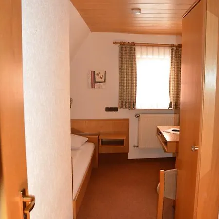 Guest house Hofmann-schmoelzer 3*